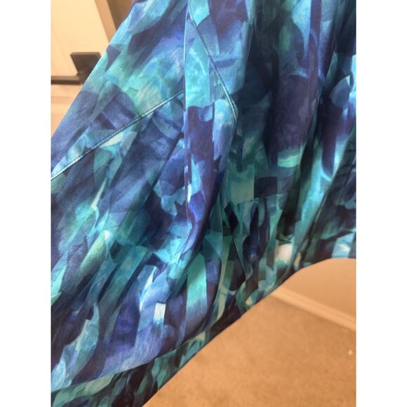 Catherines 4X 30W 32W Blue Print Striped Asymmetrical Hem Button Roll Tab Blouse - Picture 6 of 6